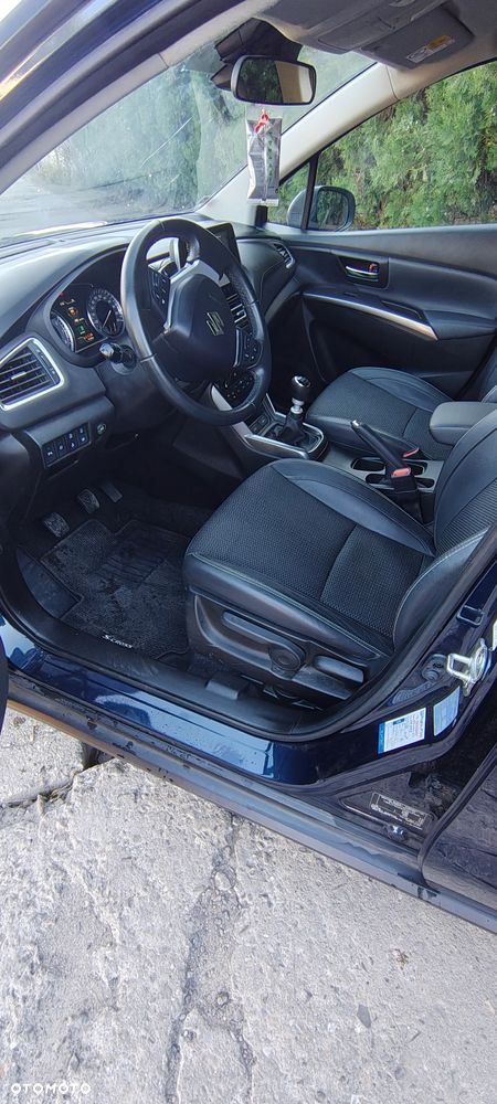 Suzuki SX4 S-Cross 1.4 SHVS Premium - 15