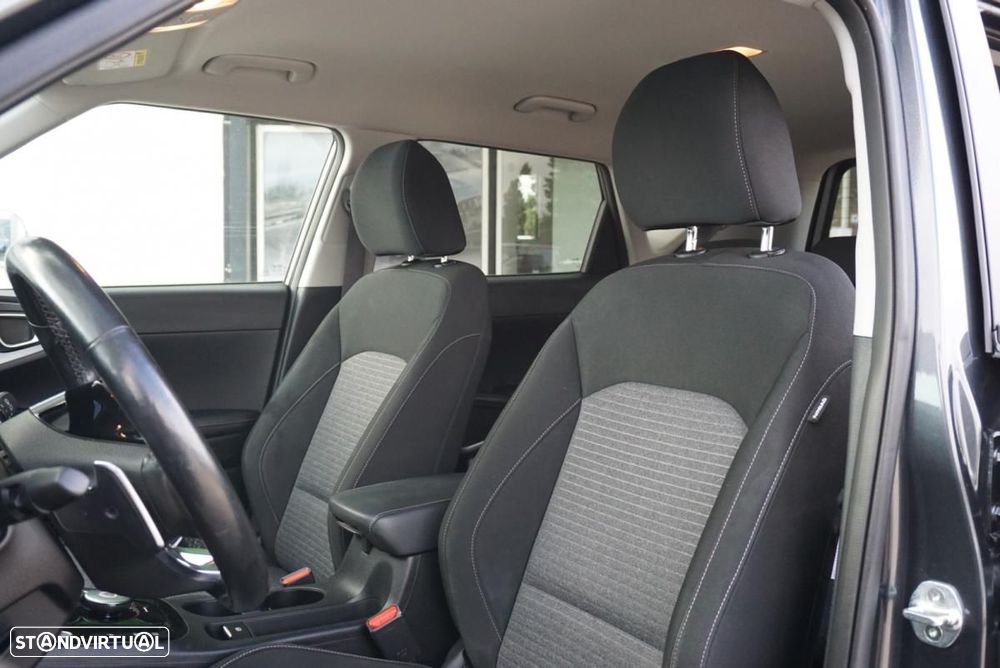 Kia e-Soul Vision - 23