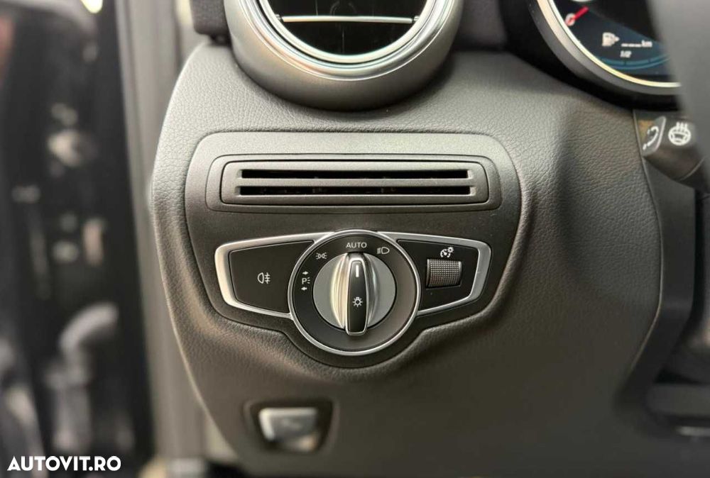 Mercedes-Benz GLC - 25