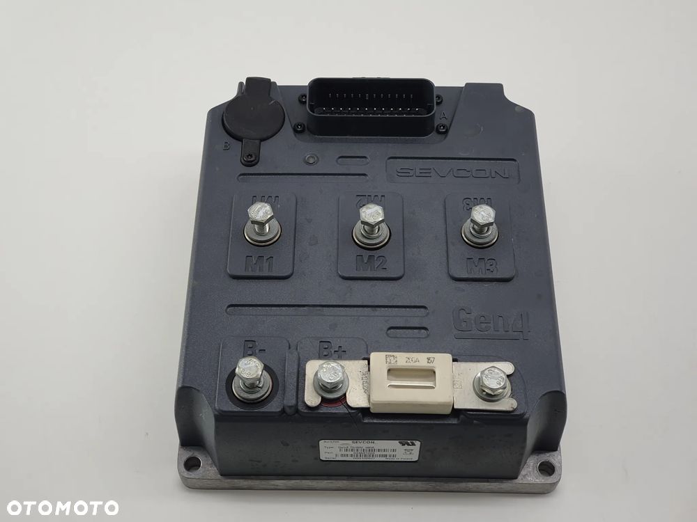 Sterownik Komputer Controller Sevcon Gen 4  72/82V 180A Skuter Govecs Go - 1
