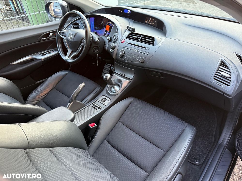 Honda Civic 1.8i-VTEC Sport - 7