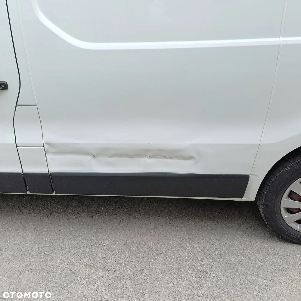 Renault Trafic - 12