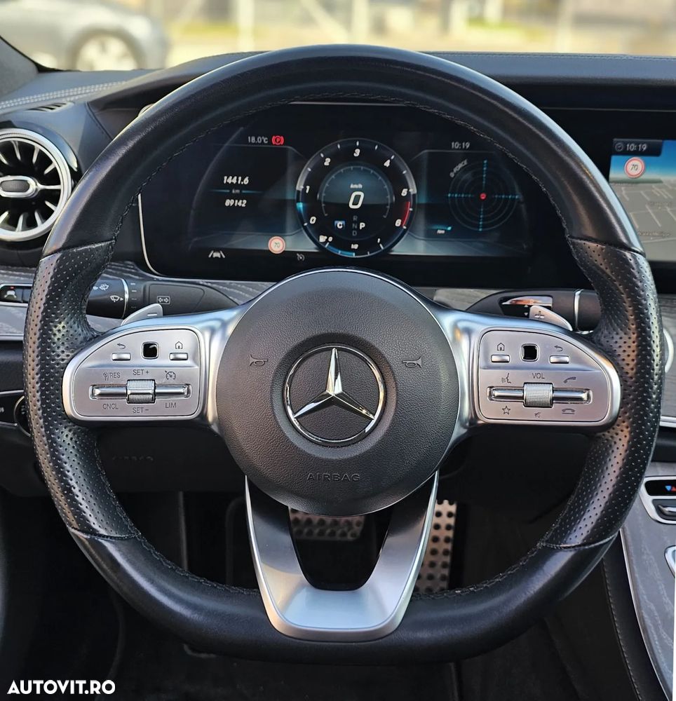 Mercedes-Benz CLS - 13