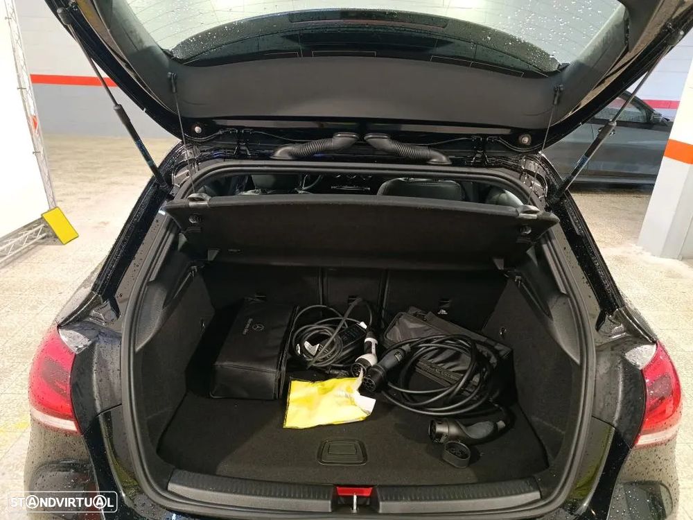 Mercedes-Benz A 250 e Style Plus - 12