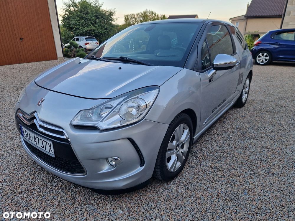 Citroën DS3 HDi 90 FAP SoChic - 20