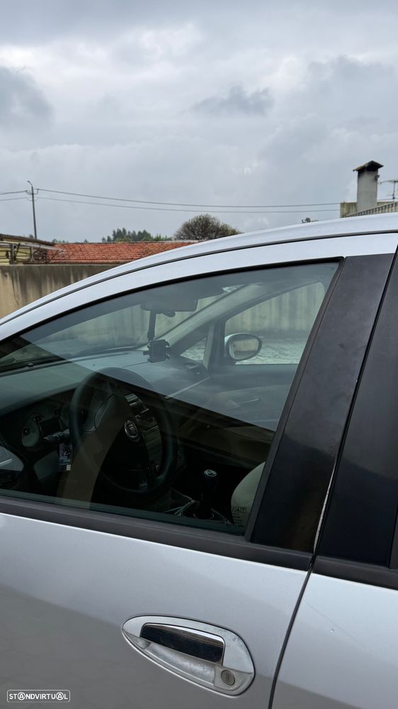 Fiat Linea 1.3 M-Jet Emotion - 5