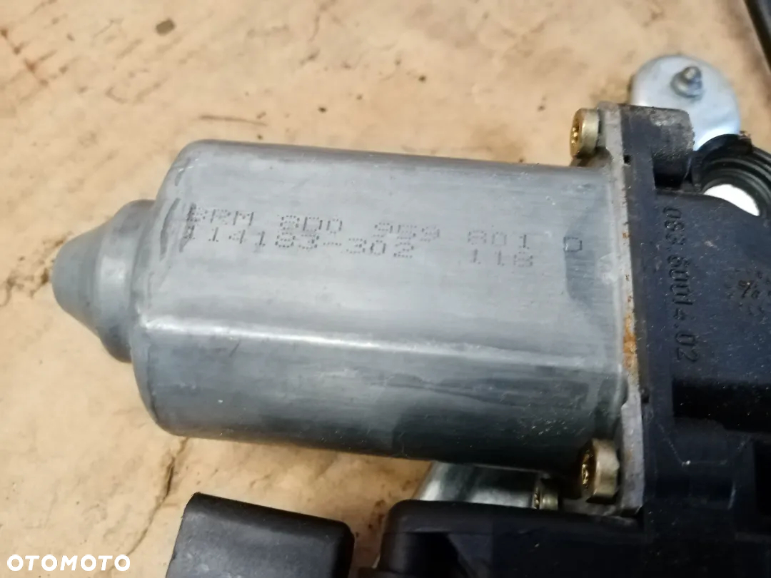 Mechanizm podnośnik szyby lewy przód Audi A4 B5 8D0837379C 8D0959801D - 9