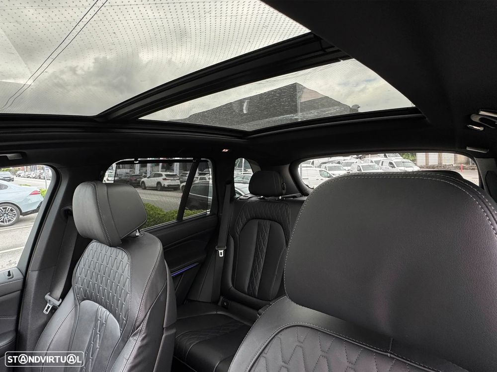 BMW X5 50 e xDrive Edição Desportiva M - 13