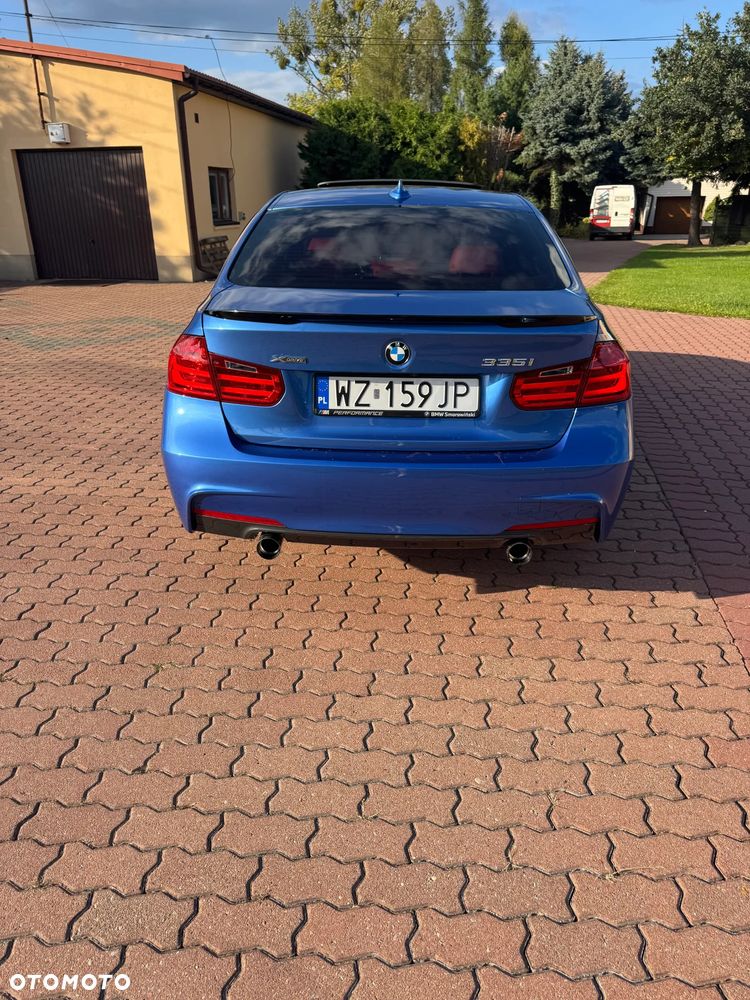 BMW Seria 3 335xi - 7