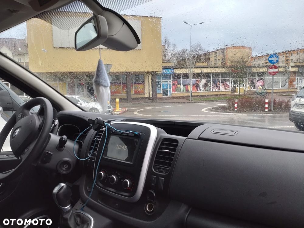 Renault Trafic Grand 2.0 dCi EDC - 8