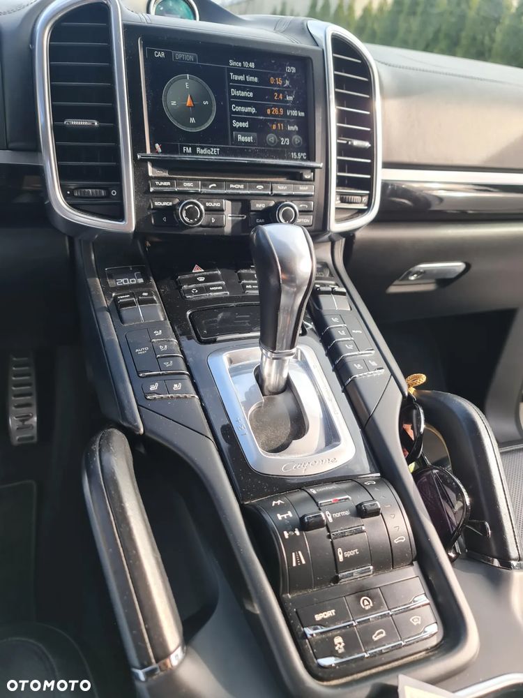 Porsche Cayenne S - 5