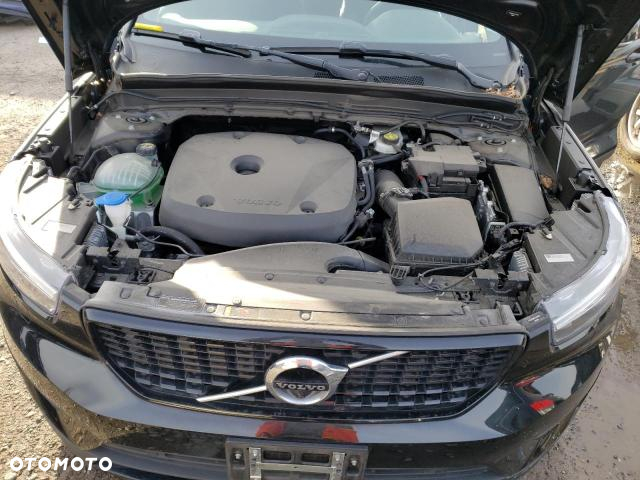 Volvo XC 40 - 7