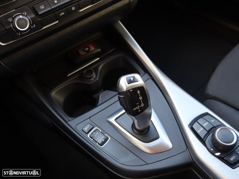 BMW 116 dA Line Sport - 5