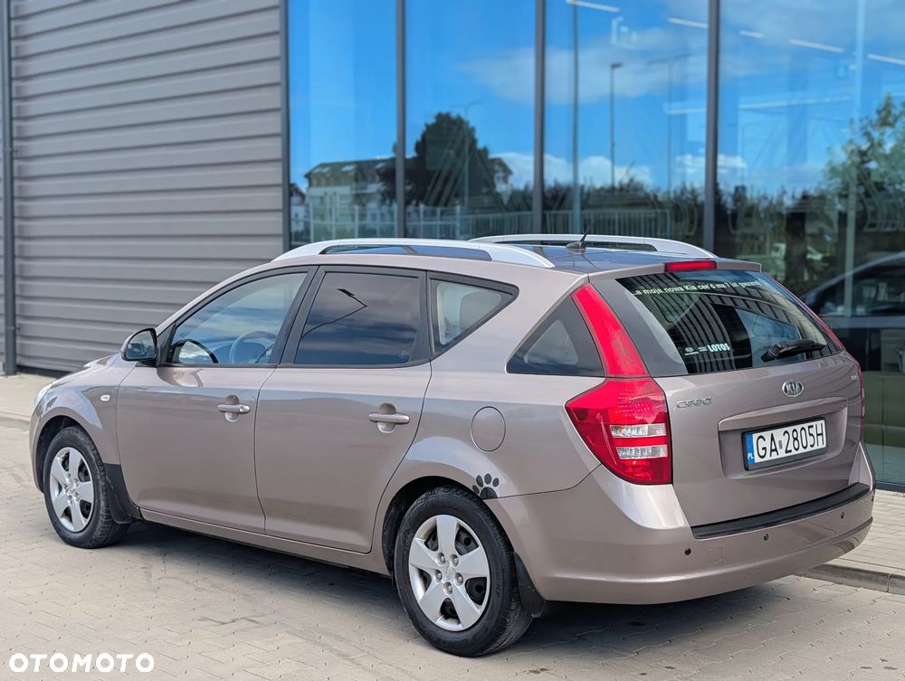 Kia Ceed 1.6 Crdi Optimum - 12
