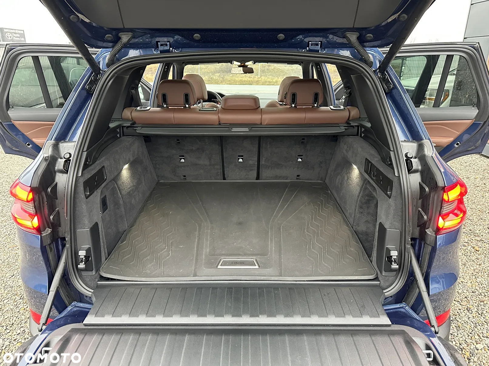 BMW X5 - 11