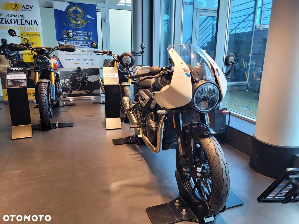 Triumph Thruxton - 4