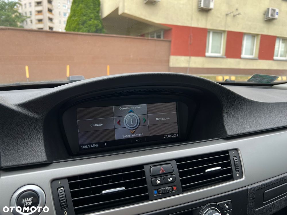 BMW Seria 3 - 12