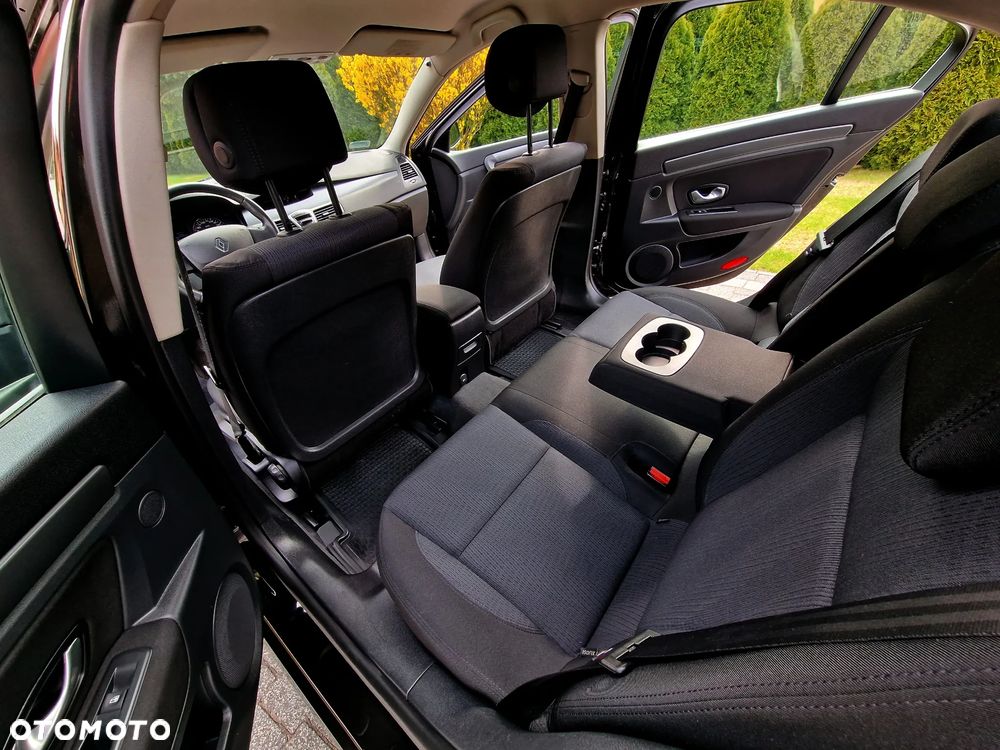 Renault Laguna 2.0 DCi Dynamique - 14