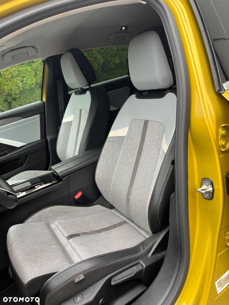 Opel Astra 1.6 T Plug-in Hybrid Business Edition - 13
