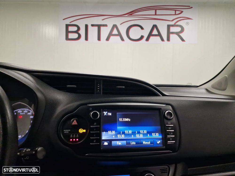 Toyota Yaris 1.0 VVT-i Comfort+P.Style - 34