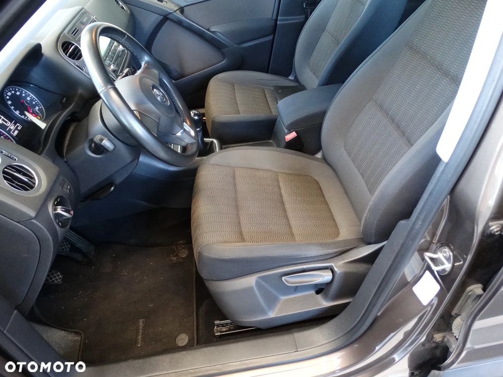 Volkswagen Tiguan 1.4 TSI Perfectline - 27