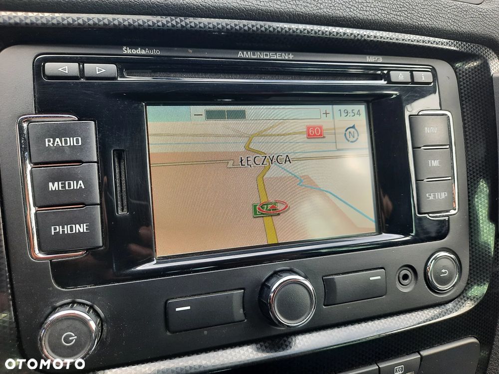 Skoda Octavia 2.0 TDI CR DPF RS - 22