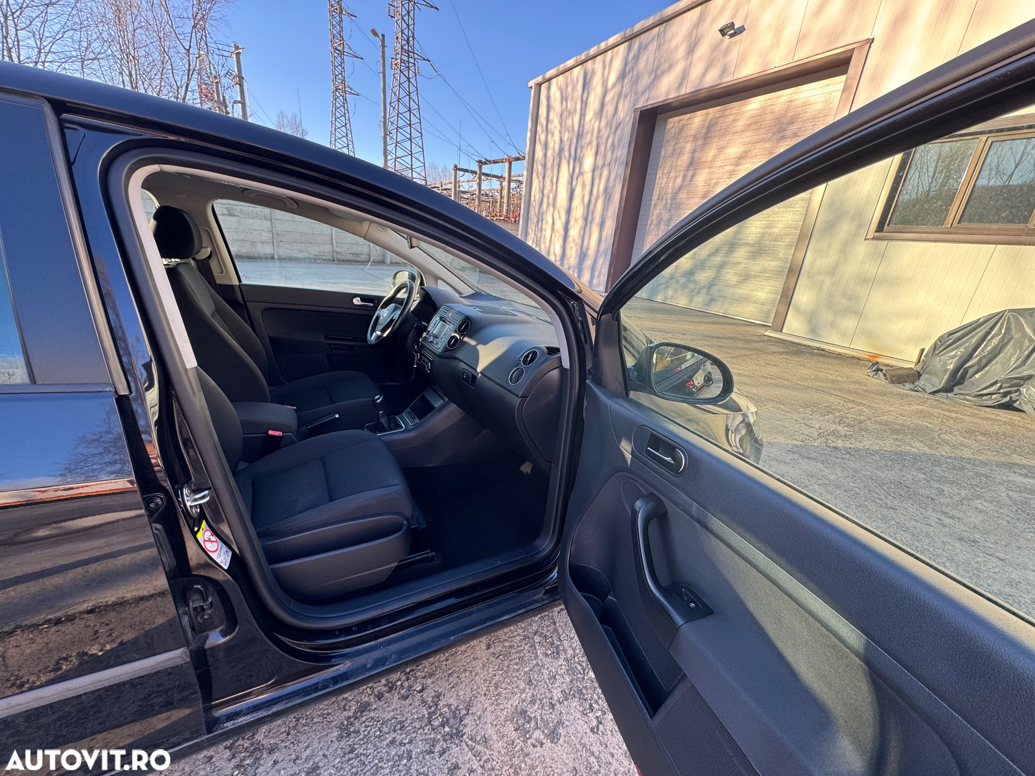 Volkswagen Golf Plus 1.6 TDI DPF Comfortline - 12