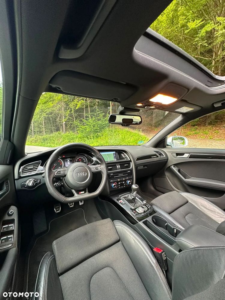 Audi A4 Avant 2.0 TDI DPF clean diesel quattro S line Sportpaket - 7
