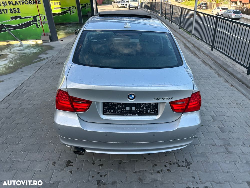 BMW Seria 3 320d DPF Aut. Edition Exclusive - 11