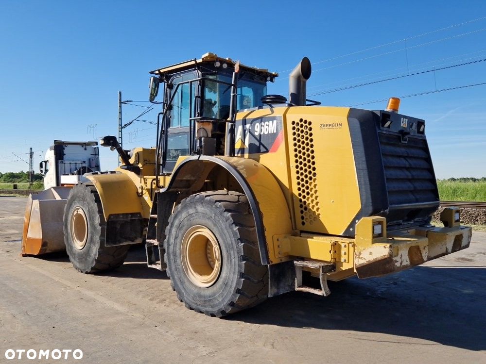 Caterpillar 966M - 8