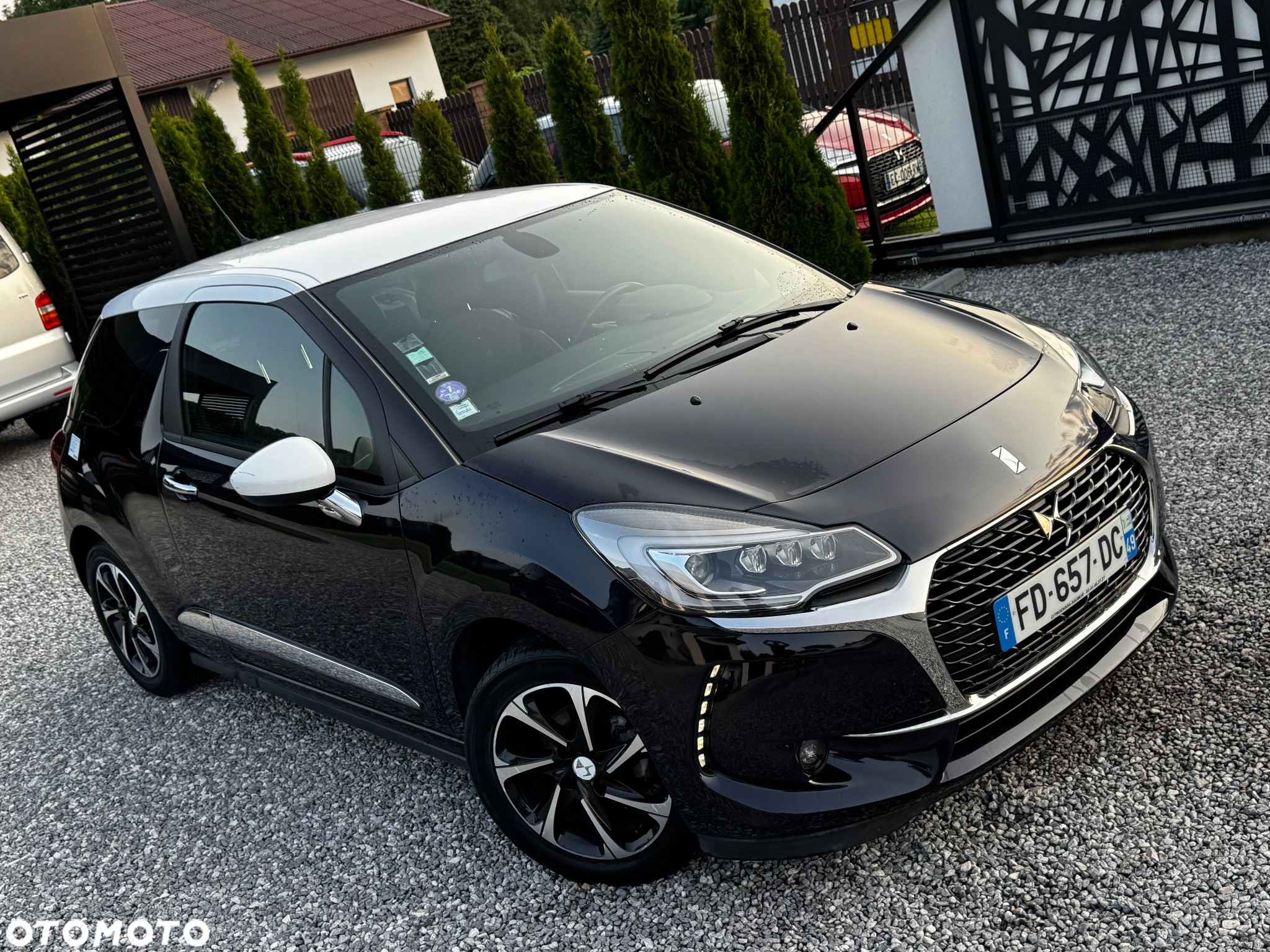 Citroën DS3 PureTech 110 Start & Stop EAT6 SportChic - 10