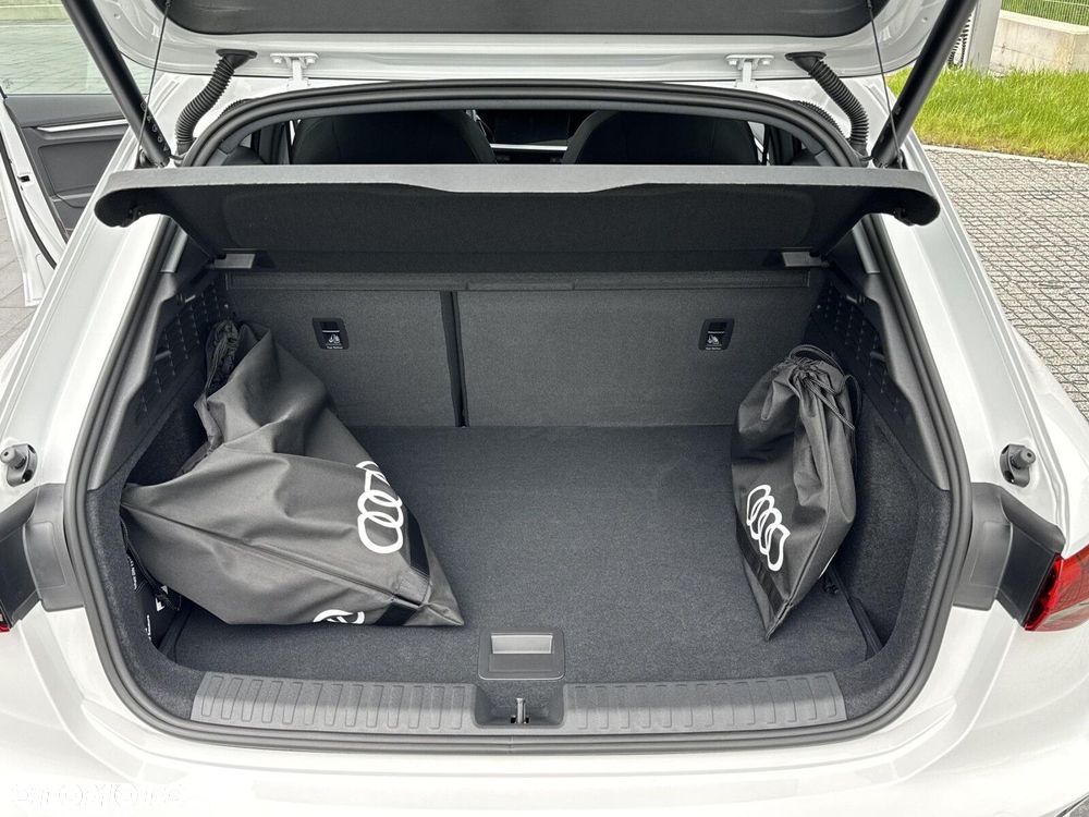 Audi A3 Sportback - 17