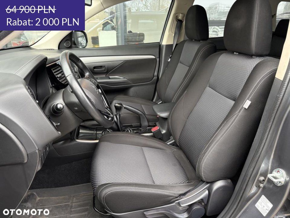 Mitsubishi Outlander - 3