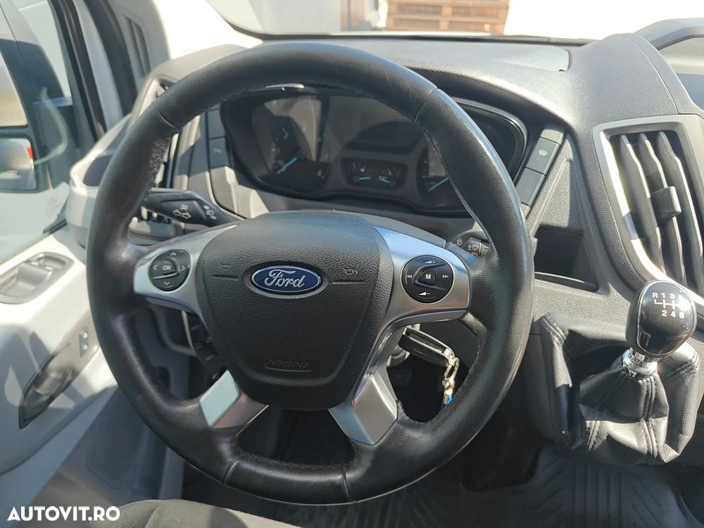 Ford Transit - 8