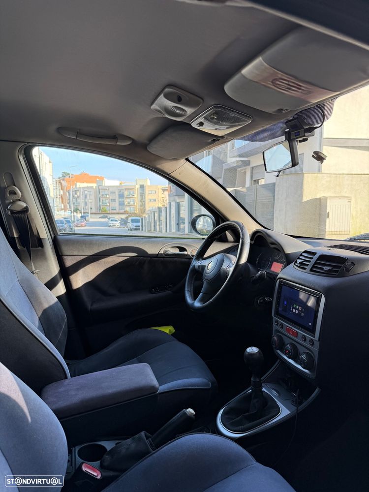 Alfa Romeo 147 1.9 JTD 16V Executive - 2