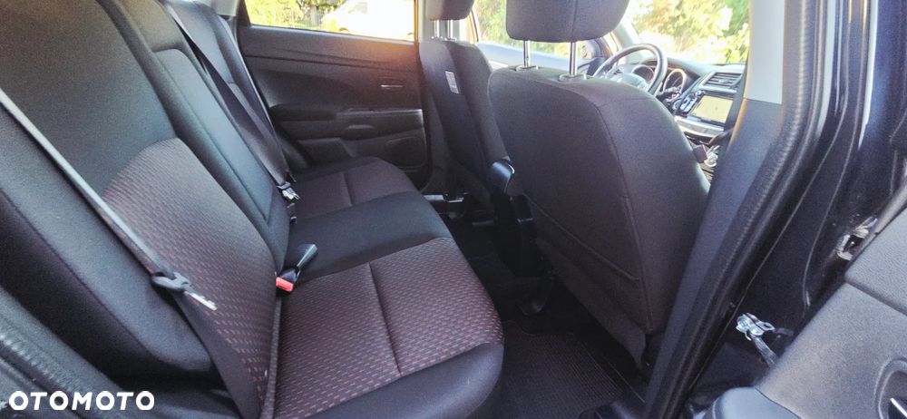 Mitsubishi ASX 2.2 DI-D 4WD Automatik Top - 34