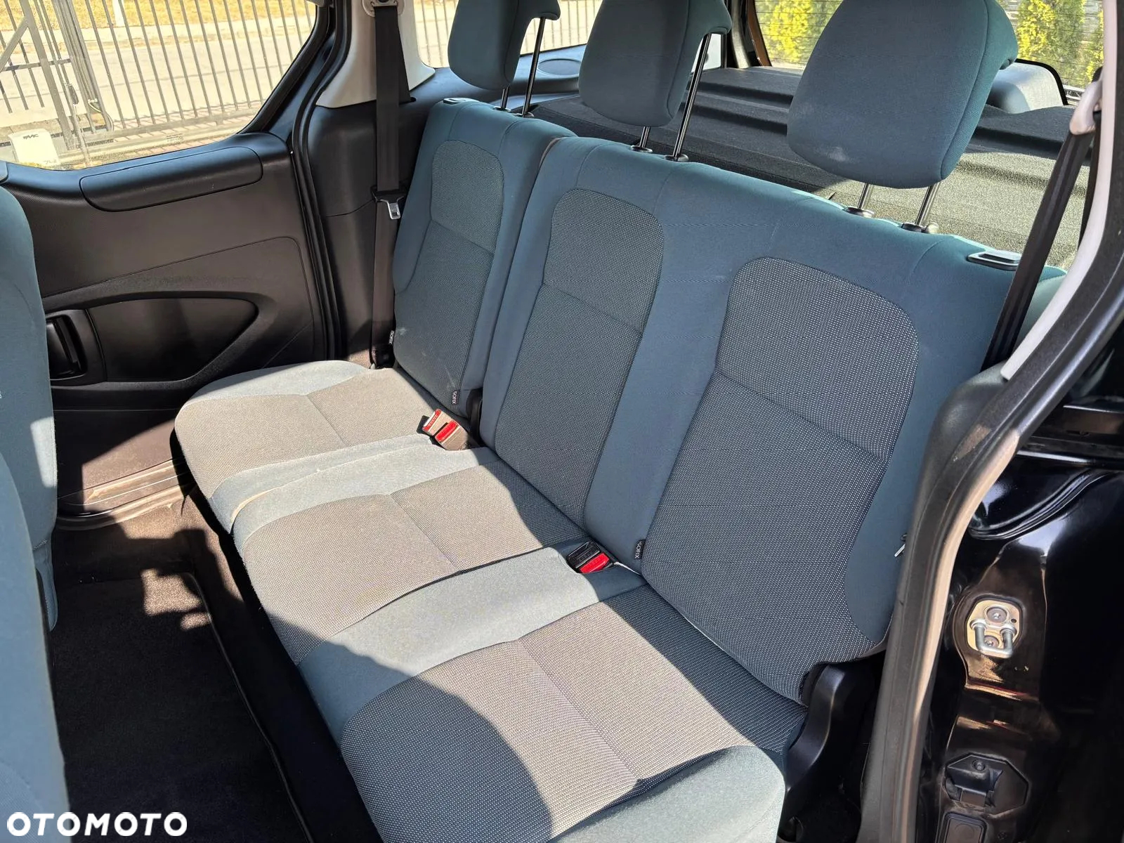 Citroën Berlingo M 1.2 PureTech Feel S&S - 17