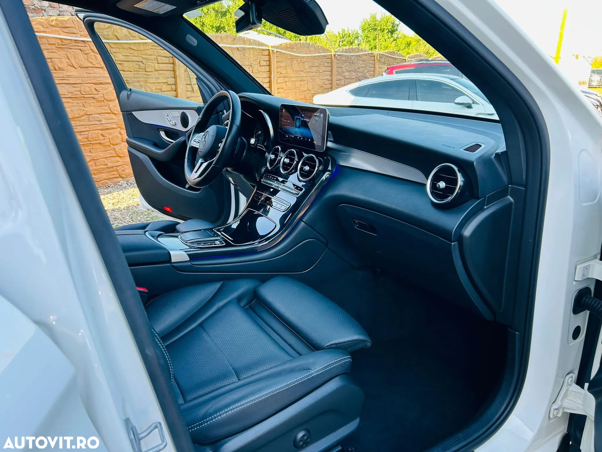 Mercedes-Benz GLC - 6