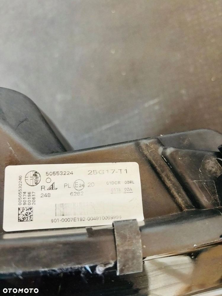 LAMPA PRAWA REFLERTOR PRAWY ALFA ROMEO GIULIA BI XENON SKRĘTNY DEMONTAŻ EU - 15