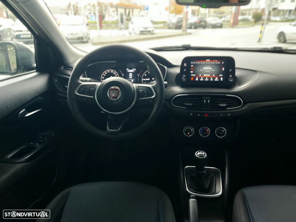 Fiat Tipo Station Wagon 1.0 GSE T3 City Life - 12