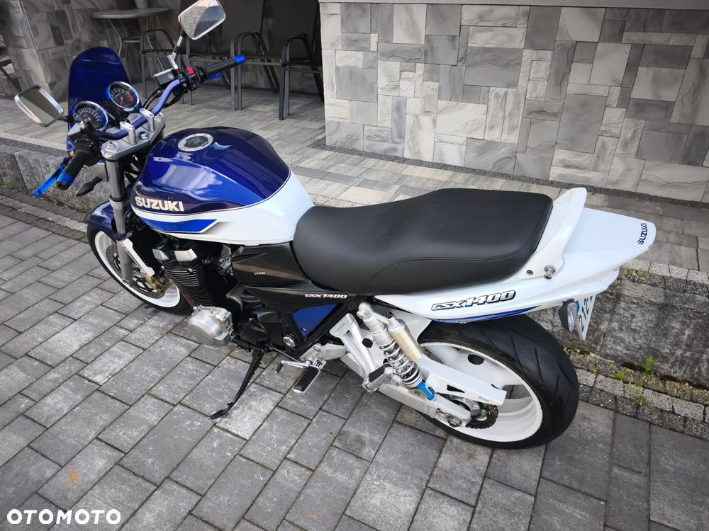 Suzuki GSX - 25