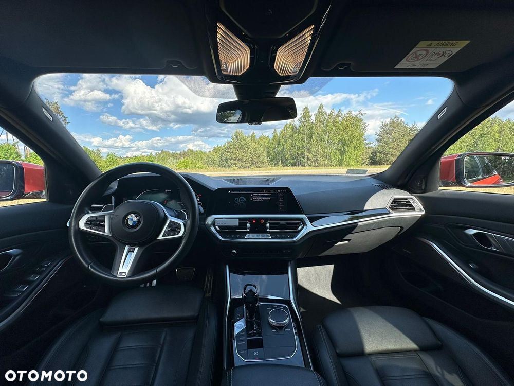 BMW Seria 3 330e M Sport sport - 20