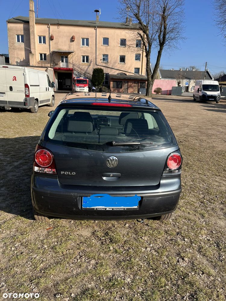 Volkswagen Polo - 4