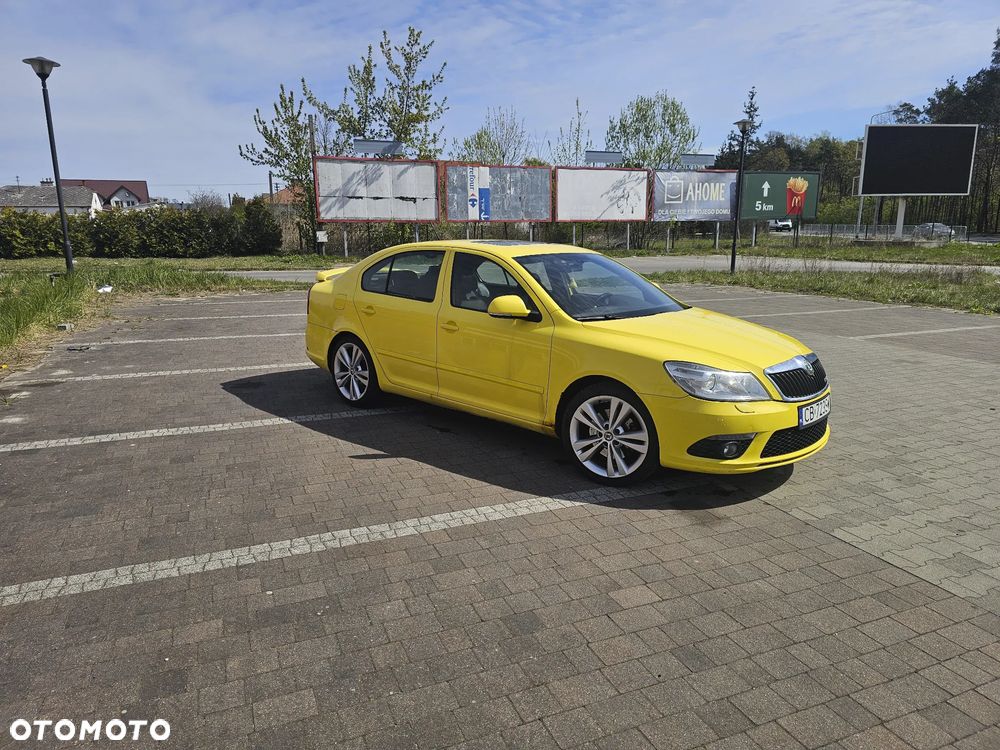 Skoda Octavia 2.0 TDI DPF RS - 1
