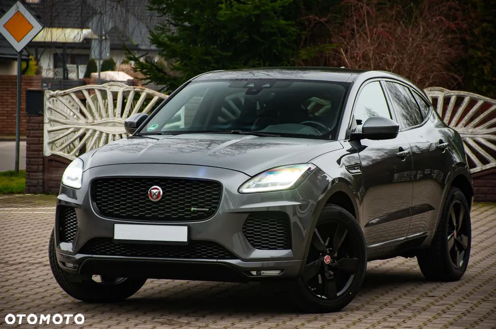 Jaguar E-Pace - 28