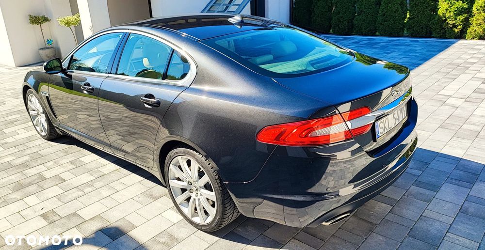 Jaguar XF 3.0 V6 Diesel S Premium Luxury - 15
