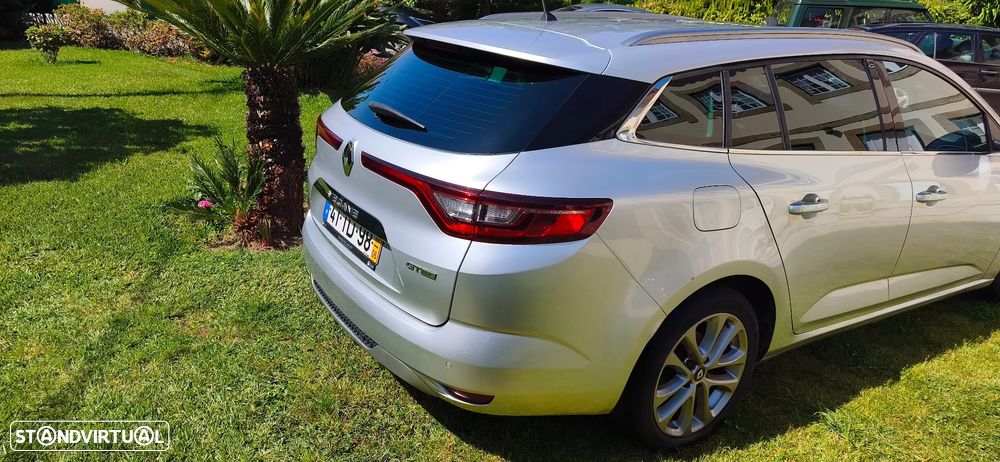 Renault Mégane Sport Tourer 1.5 dCi GT Line EDC - 4