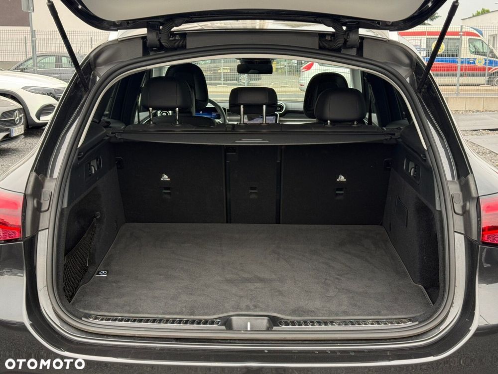 Mercedes-Benz GLC 200 d mHEV 4-Matic Avantgarde - 29