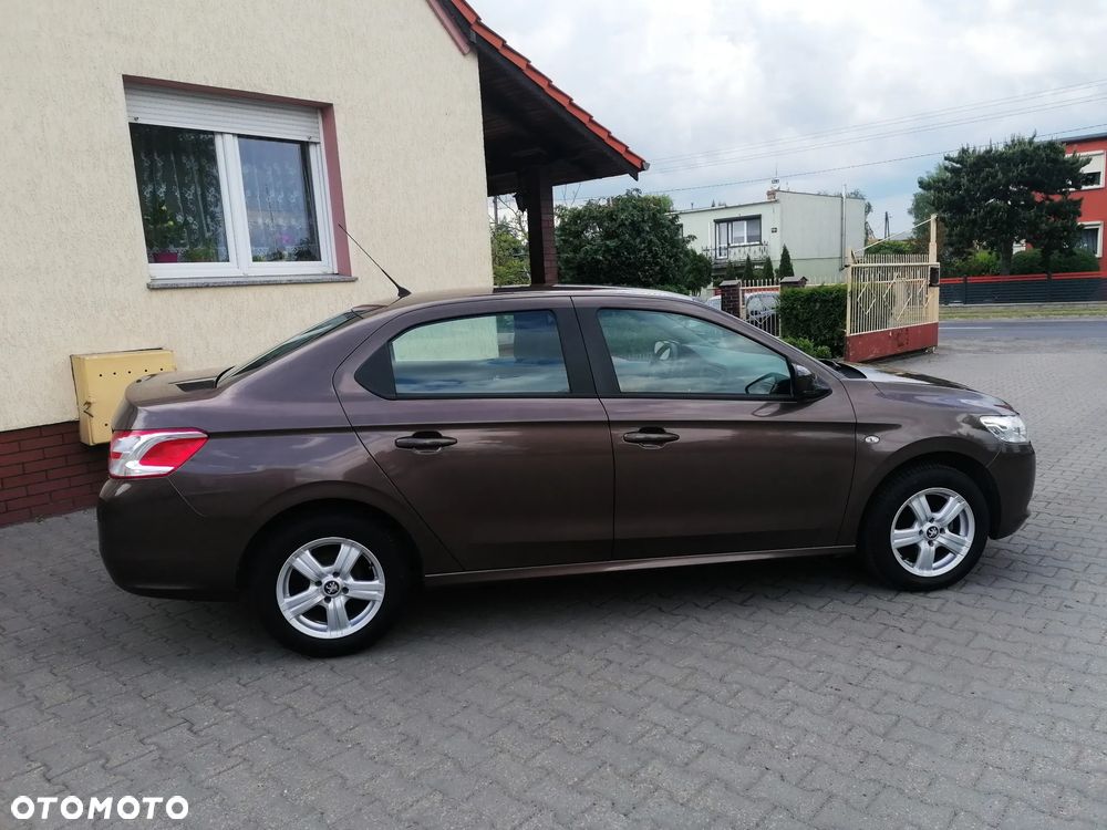 Peugeot 301 - 7