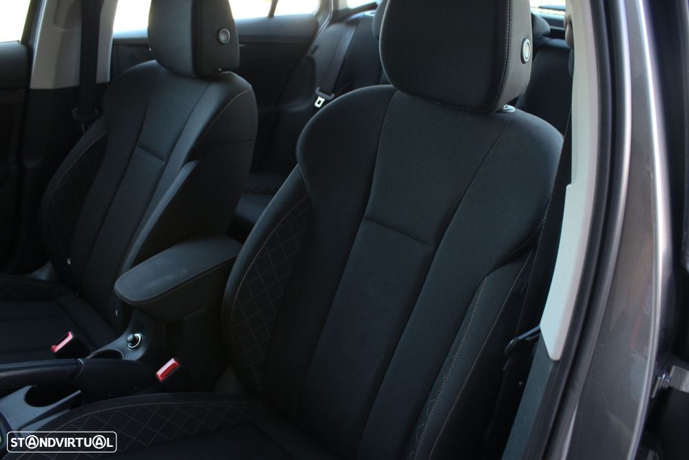 Skoda Kamiq 1.0 TSI Style - 28